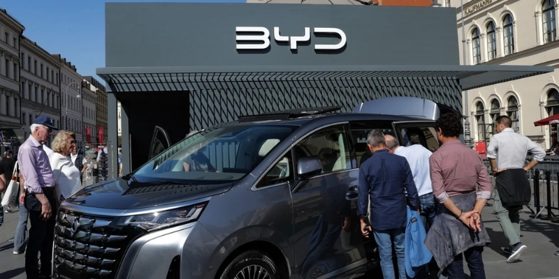 BYD xây nhà máy
